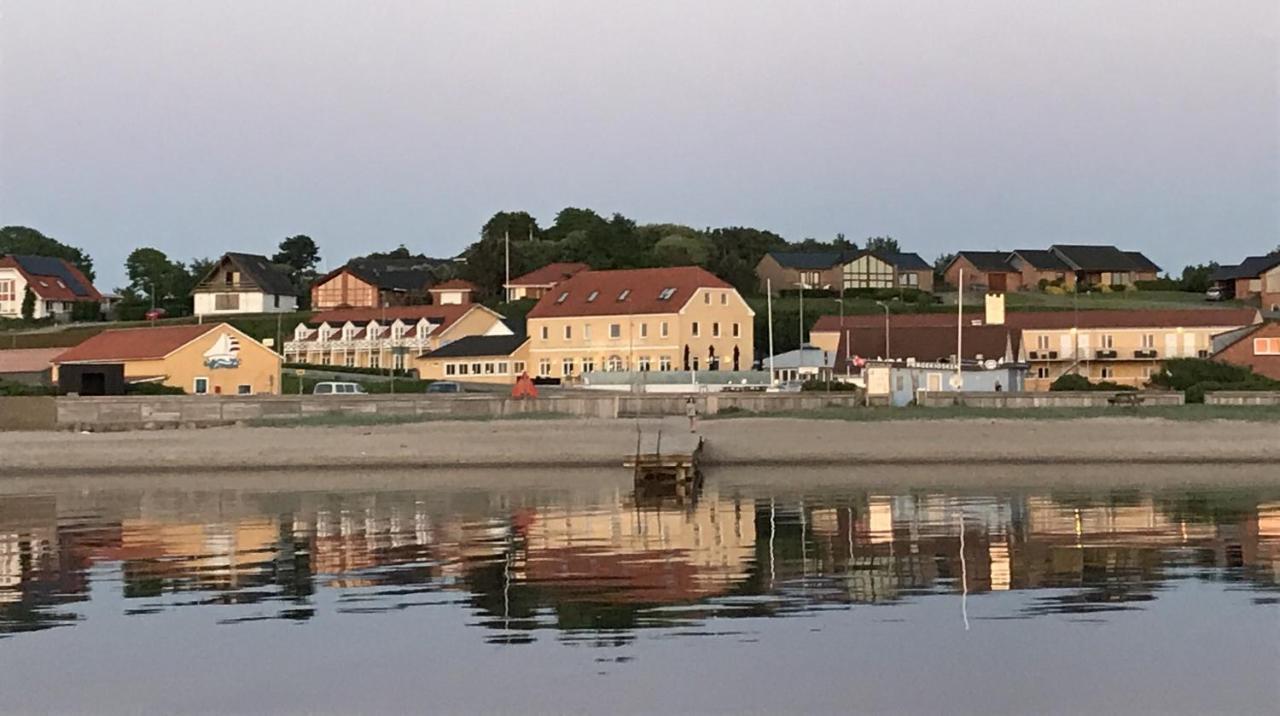 Hvalpsund Faergekro Exteriér fotografie